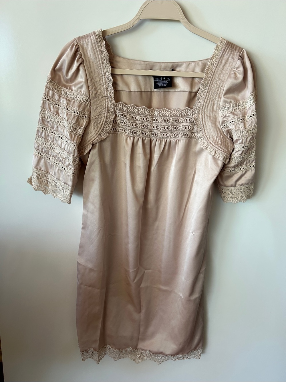 Pisarro Nights Lace Trim Satin Shift Dress in Blush